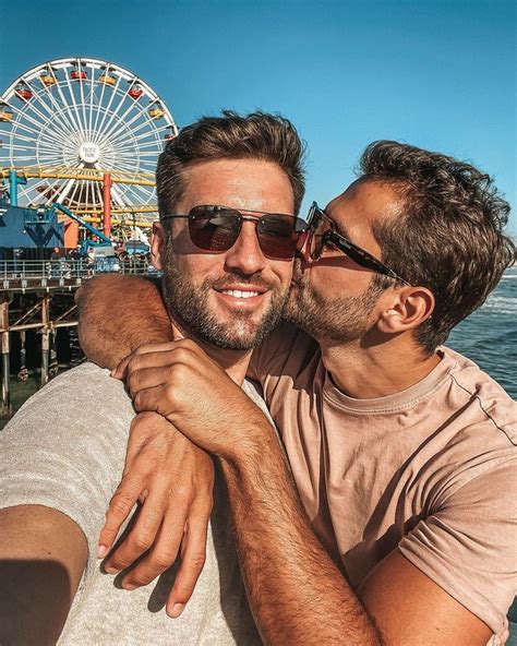 Gay Couple Cute Gay Love Is Sweet Gay Pride Guys Couple Photos Couples Scenes Beautiful
