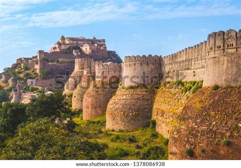 1098 Kumbhalgarh Fort Stock Photos Images And Photography Shutterstock