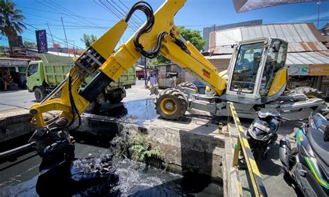 Antisipasi Banjir Saat Musim Hujan Dinas Pu Normalisasi Saluran