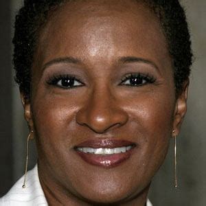 Wanda Sykes - Age, Family, Bio | Famous Birthdays