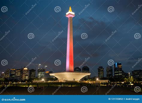 Monumento Nacional De Monas Jakarta Central Indonesia Foto De Archivo