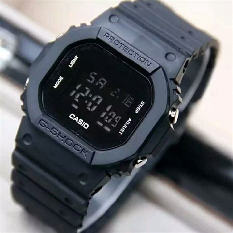 Jual Jakartajam Tangan Pria Casio Gshock Protection Dw 5600 Full Black Shopee Indonesia