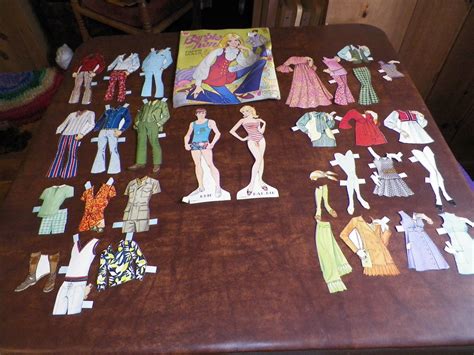 Vintage Barbie And Ken Paper Dolls Whitman Really Nice