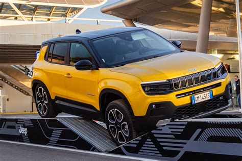 Prueba En VÍdeo Del Jeep Avenger Bev 2023 Periodismo Del Motor