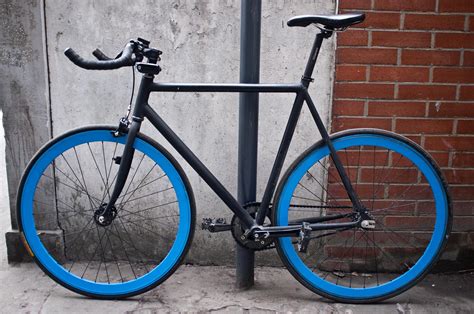 Black And Blue Fixed Gear Bike Transportation Pinterest Fixie