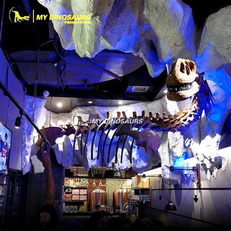 Customized Dinosaur Skeleton for Dinosaur Restaurant