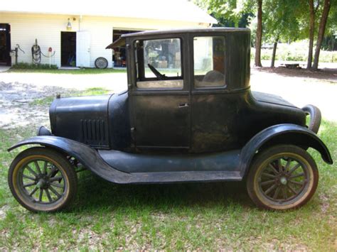 1925 Ford Model T Coupe Original Barn Find No Reserve