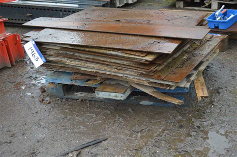 Assorted Steel Plate On Pallet Mainly 12m X 900mm