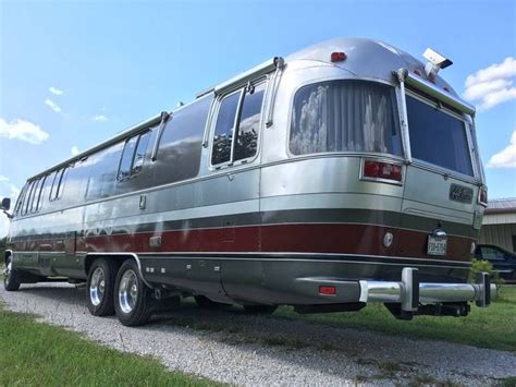 1989 Airstream Classic 370 Le Class A Gas Rv For Sale By Owner In Cleveland Ohio