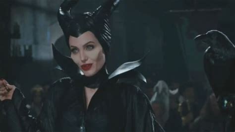 Angelina Jolie Als B Se Maleficent Fee Stars