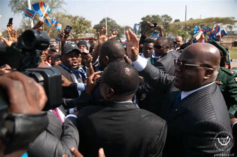 Afrique Félix Tshisekedi au Zimbabwe pour prendre part à la