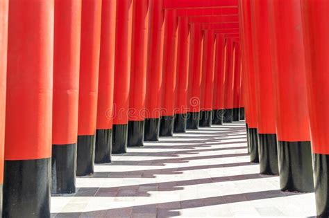 Red Torii Gate Japan Gateways Entrance To Shinto Shrines And Famous