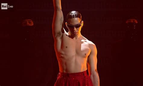 Sottomarini Il Nuovo Singolo Di Mahmood Testo E Significato Della Canzone Gay It