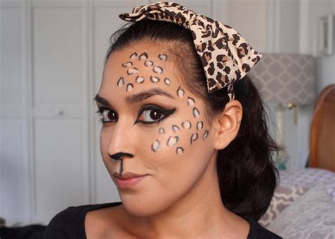 Pretty Leopard Makeup Tutorial for Halloween – Domesticated Me