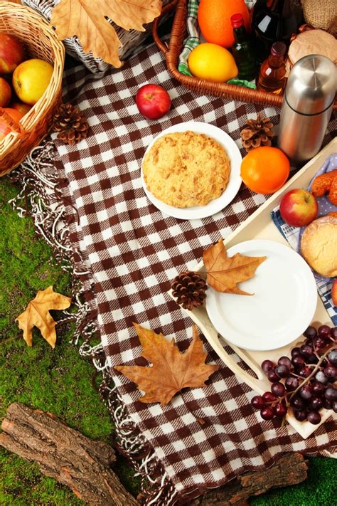 Country Living Fall Picnic Ideas Youll Fall For Pickled Barrel