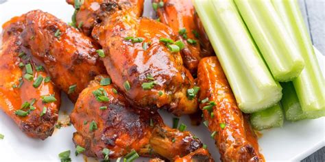 Best Slow-Cooker Buffalo Ranch Wings Recipe - How to Make Slow-Cooker ...