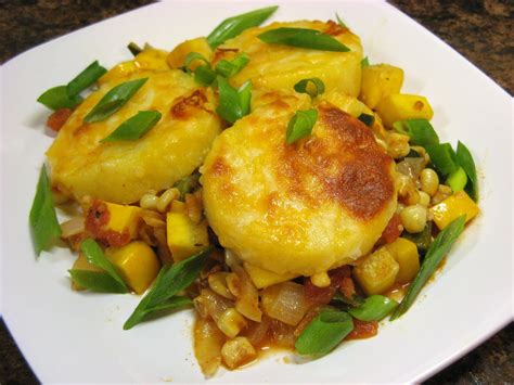 The Well-Fed Newlyweds: Calabacitas Casserole