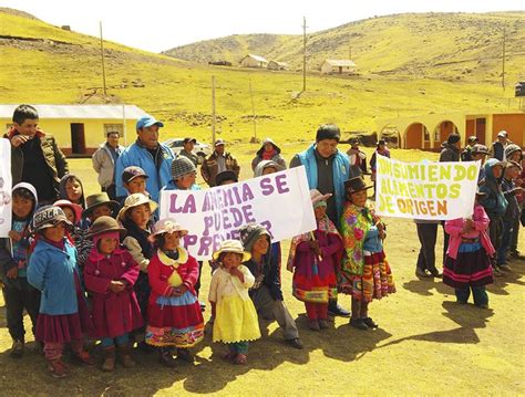 Juntos por la reducción de la anemia Cáritas del Perú