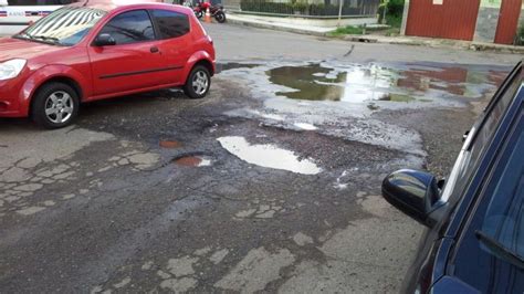 Buraco Em Minha Rua Morador Do Stiep Denunciao O Problema