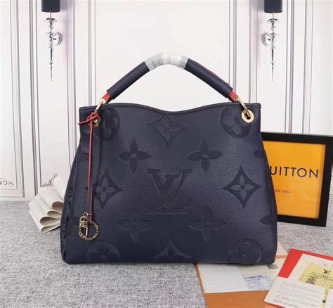 Louis Vuitton Boutique Bags For Women S Semashow