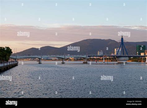 Da Nang Vietnam August 20 2018 The Hàn River Bridge Vietnamese