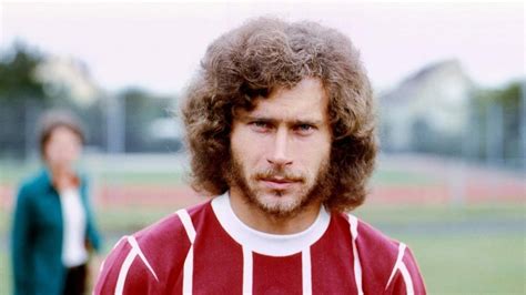 History 2000 223 Paul Breitner Der legendäre Fußball Rebell