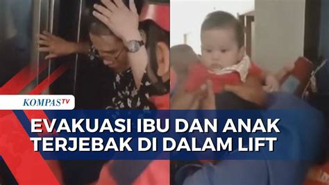 TIm Rescue Damkar Kota Bogor Selamatkan Ibu Dan Balita Yang Terjebak Di