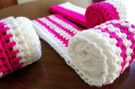 Crochet Circle Scarf Patterns By The Pink Samurai