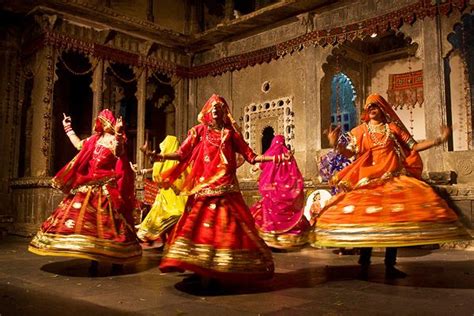 Ghoomar The Traditional Dance Of Rajasthan Folk Dance Indian Dance