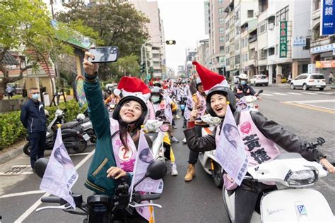 另類造勢！黃捷率擋泥板騎士團車聚掃街超吸睛