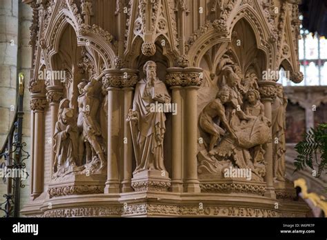 Exeter Cathedral Nave And Altar Hi Res Stock Photography And Images Alamy