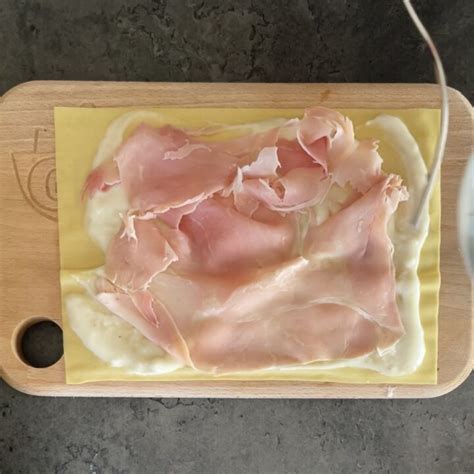 Girelle Di Lasagne Con Prosciutto E Funghi Ricetta Forno Cucina Italiana