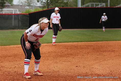 Apsu Softball Sweeps Alabama Aandm Wednesday Afternoon Clarksville