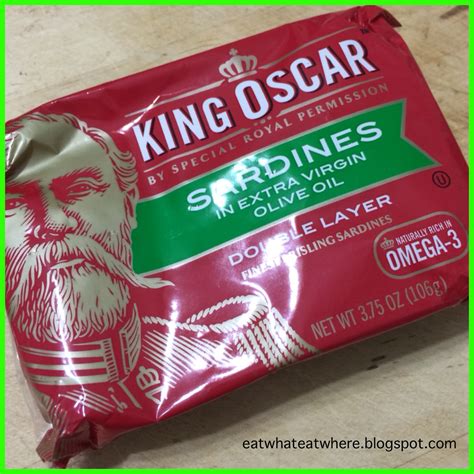 Eat What Eat Where Ewew Tries King Oscar Sardines With Water Crackers