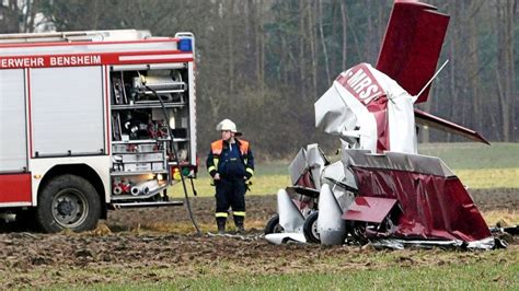 J Hrige Und Pilot Sterben Bei Absturz Von Propellerflugzeug