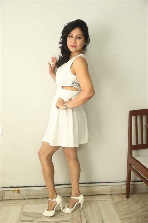 Vijaya Murthy Hot Pics