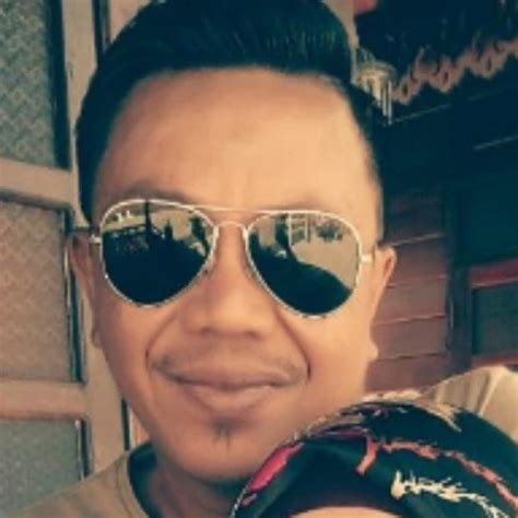 Awek Tudung Seronok Hisap Batang Malaysian Blowjob Porn Xhamster
