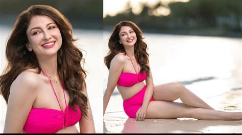 Saumya Tandon In Bikini