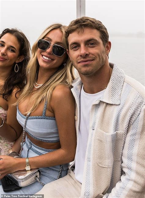 Tiktok Sensation Alix Earle Furiously Slams Rumors She Hooked Up With Nfl Star Braxton Berrios