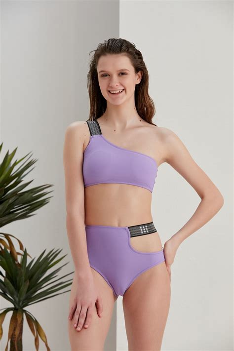 sayina Tek Omuz Taşlı Lastik Detaylı Yüksek Bel Astarlı Bikini Takımı Fiyatı Yorumları Trendyol