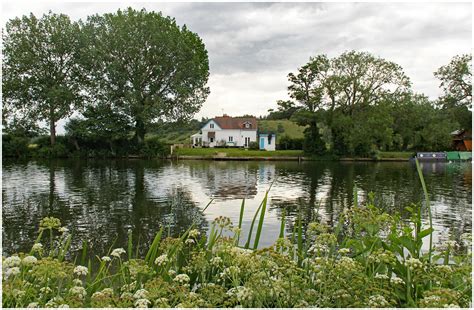 Bourne End River By Sue Lee Chiltern Photogroup Flickr