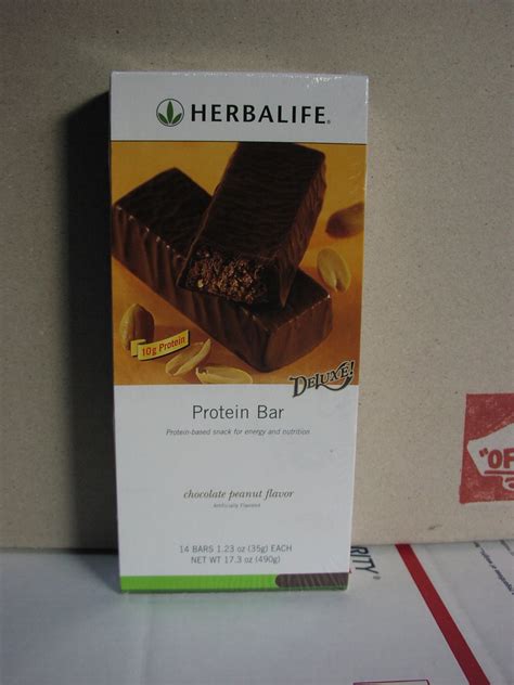 Herbalife Deluxe Protein Bars Chocolate Peanut Flavor 2010