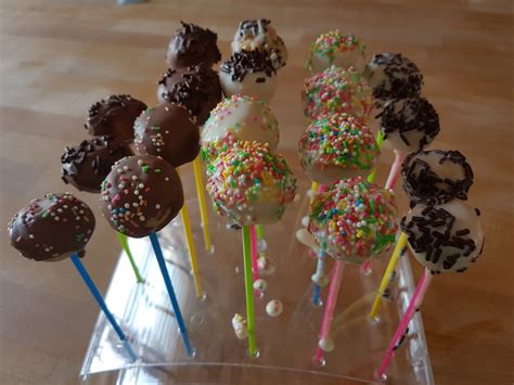 Schnelle Cake Pops Ohne Backen Von Barzi Chefkoch De