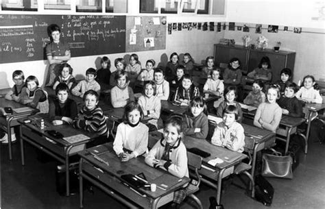 Photo De Classe Cours élémentaire 2ème Année De 1969 Ecole Victor Hugo