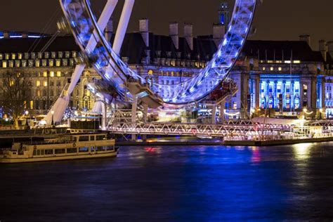 London Eye night view editorial stock photo. Image of view - 43918018