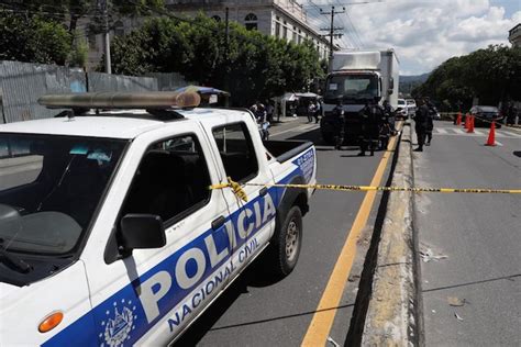 Camionero Arrolla A Mujer De La Tercera Edad Frente Al Hospital Rosales