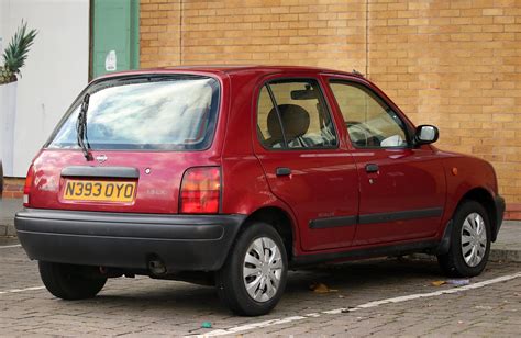 N393 OYO 1995 Nissan Micra 1 3 LX 16 Valve Auto 5 Door Nivek Old