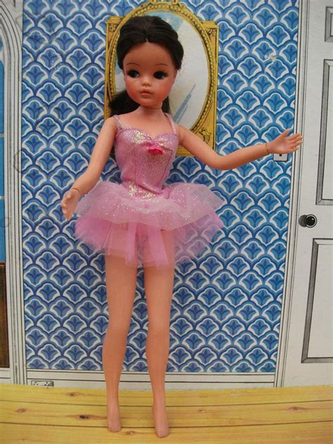 Vintage Hard Headed 1980s Active Ballerina Sindy Doll With Long