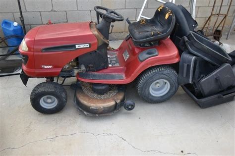 Craftsman Lt3000 Riding Lawn Mower Live And Online Auctions On