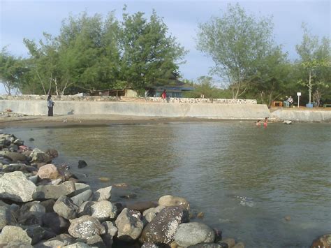 PANTAI MARINA SEMARANG WISATA KITA